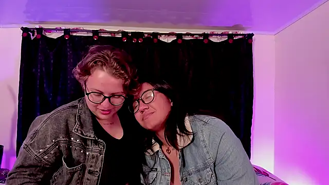 CrazyCakes  online show from 02/07/26, 02:52