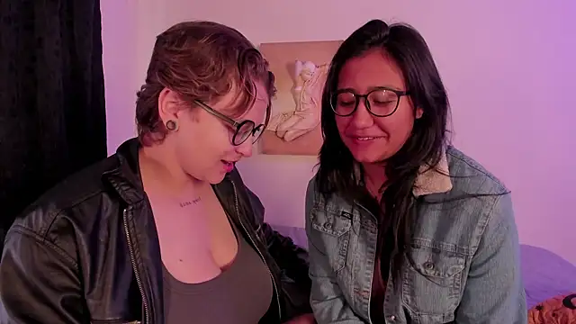 CrazyCakes  online show from 12/22/25, 02:50