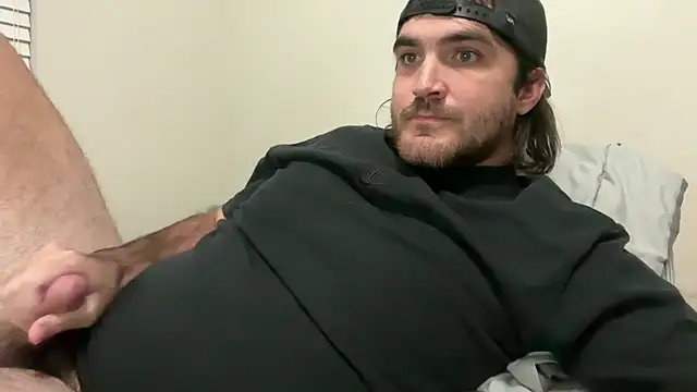 Snapshot of PhoenixStarz chatting on 11/05/25, 11:30 PhoenixStarz online show from 11/05/25, 11:30