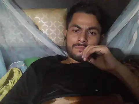 ursdreamperson online show from 10/30/25, 02:47