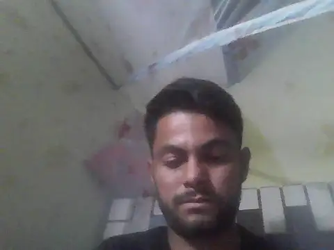 ursdreamperson online show from 10/28/25, 04:39