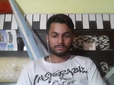 ursdreamperson online show from 11/02/25, 07:13