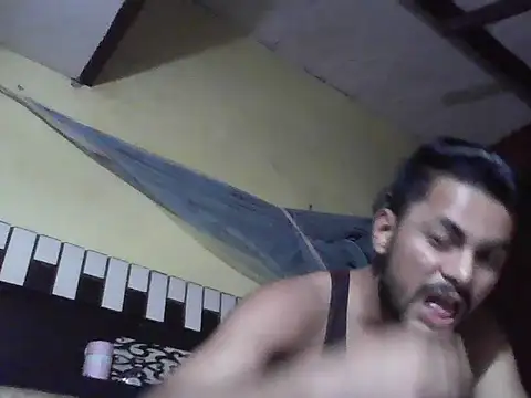 ursdreamperson online show from 11/04/25, 09:57