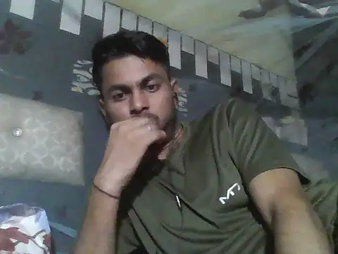 ursdreamperson online show from 10/24/25, 03:55