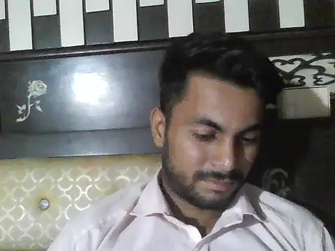 ursdreamperson online show from 11/03/25, 05:45