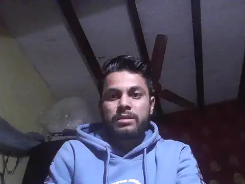 ursdreamperson online show from 11/17/25, 02:59