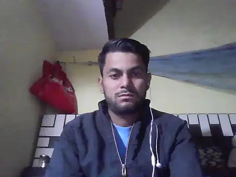 ursdreamperson online show from 12/02/25, 04:47