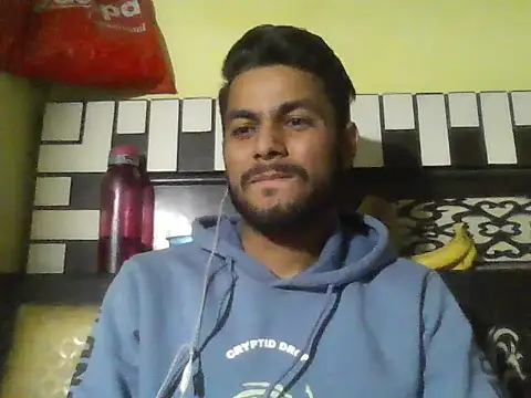 ursdreamperson online show from 12/17/25, 04:17