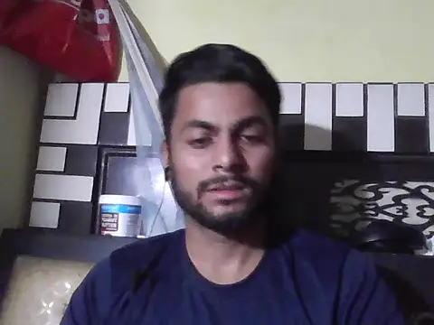 ursdreamperson online show from 12/23/25, 09:52