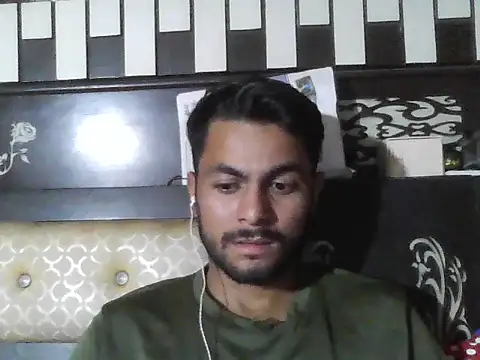 ursdreamperson online show from 11/06/25, 02:32