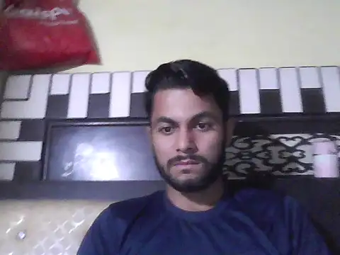 ursdreamperson online show from 11/19/25, 06:02