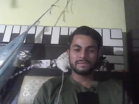 ursdreamperson online show from 11/11/25, 03:29