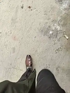 ursdreamperson online show from 11/27/25, 04:13