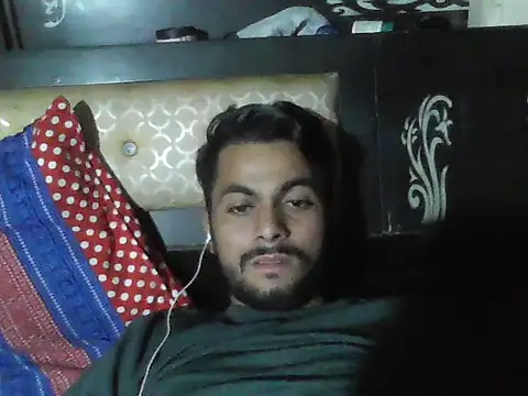 ursdreamperson online show from 11/17/25, 03:05