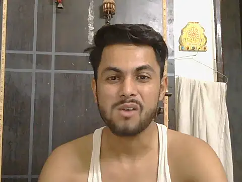 ursdreamperson online show from 05/13/26, 01:40
