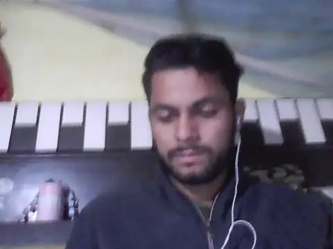 ursdreamperson online show from 11/14/25, 02:48