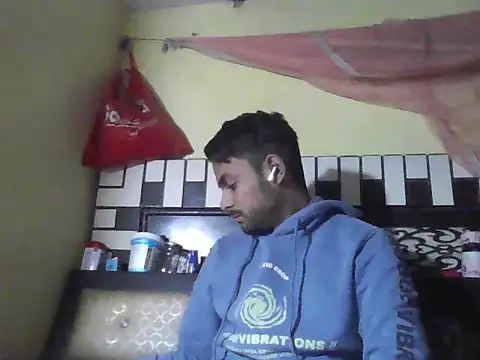 ursdreamperson online show from 01/07/26, 05:23