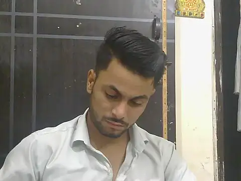ursdreamperson online show from 05/29/26, 01:17