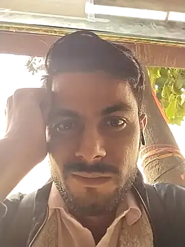 ursdreamperson online show from 11/09/25, 07:23