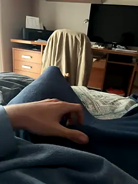 Snapshot of Italy_sex_boy chatting on 10/12/25, 10:38 Italy sex boy online show from 10/12/25, 10:38