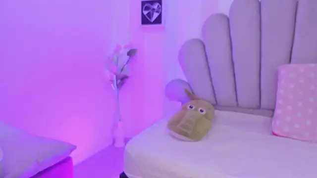 Amy Bunnie 18 online show from 01/17/26, 10:35