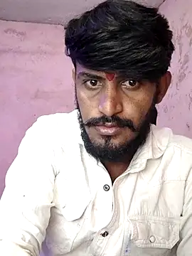 krishjaat43 online show from 09/30/25, 04:57