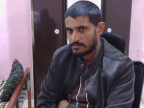 Snapshot of krishjaat43 chatting on 01/15/26, 03:10 krishjaat43 online show from 01/15/26, 03:10