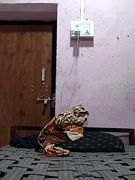 krishjaat43 online show from 10/27/25, 06:42