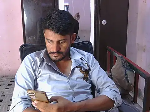 krishjaat43 online show from 04/28/26, 04:44
