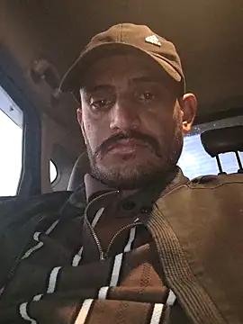 krishjaat43 online show from 12/17/25, 01:10