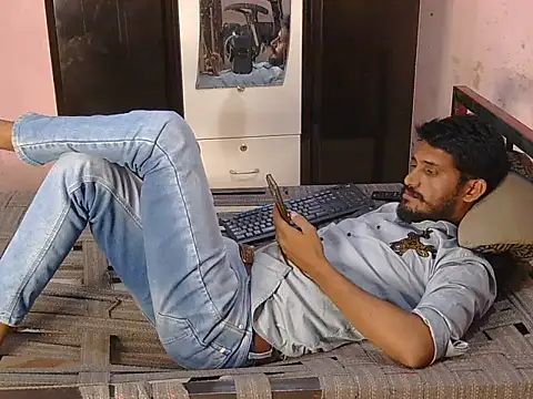 krishjaat43 online show from 04/14/26, 09:36