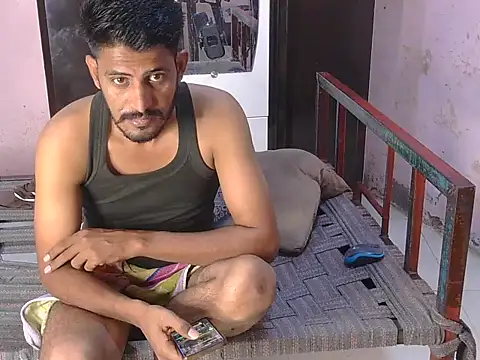 krishjaat43 online show from 04/24/26, 07:32