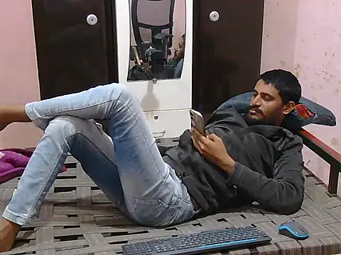 Snapshot of krishjaat43 chatting on 02/04/26, 07:31 krishjaat43 online show from 02/04/26, 07:31