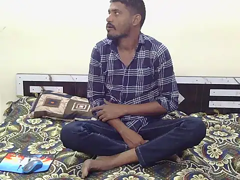 Snapshot of krishjaat43 chatting on 02/21/26, 01:51 krishjaat43 online show from 02/21/26, 01:51