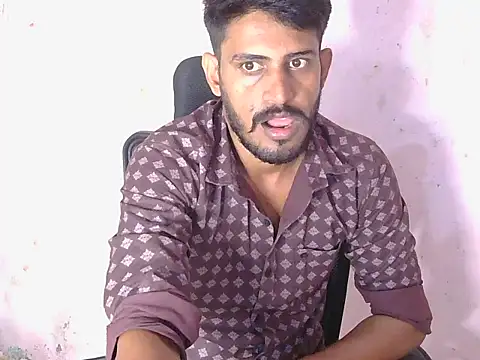 krishjaat43 online show from 04/30/26, 12:23