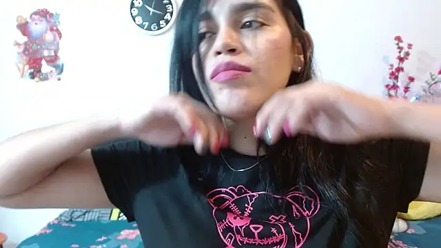 Snapshot of angelly__kate chatting on 12/20/25, 03:20 angelly kate online show from 12/20/25, 03:20