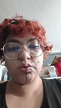 Snapshot of XxGreenGoodxX chatting on 11/27/25, 10:54 XxGreenGoodxX online show from 11/27/25, 10:54