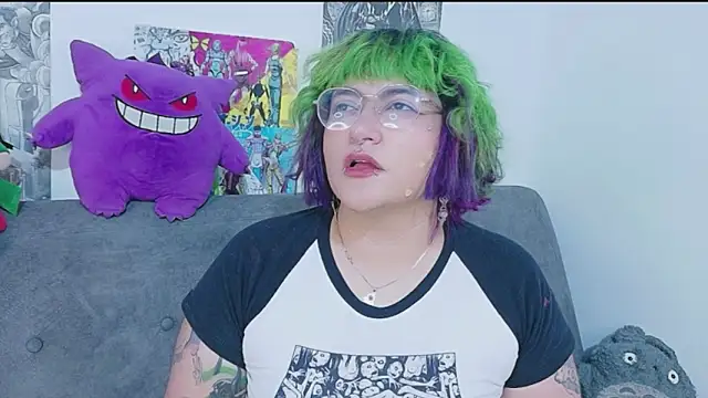 Snapshot of XxGreenGoodxX chatting on 06/04/26, 11:09 XxGreenGoodxX online show from 06/04/26, 11:09