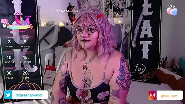 Snapshot of XxGreenGoodxX chatting on 10/28/25, 09:58 XxGreenGoodxX online show from 10/28/25, 09:58