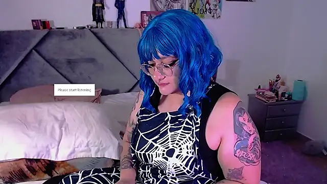 Snapshot of XxGreenGoodxX chatting on 11/13/25, 10:35 XxGreenGoodxX online show from 11/13/25, 10:35