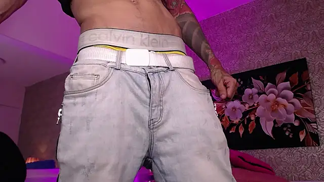 jonas conor online show from 12/17/25, 07:41