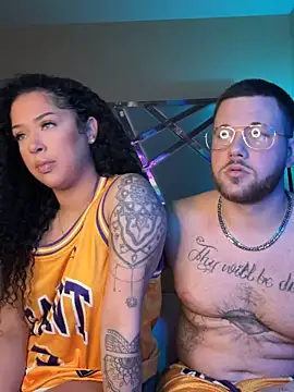 Snapshot of theviberoom chatting on 09/29/25, 04:41 theviberoom online show from 09/29/25, 04:41