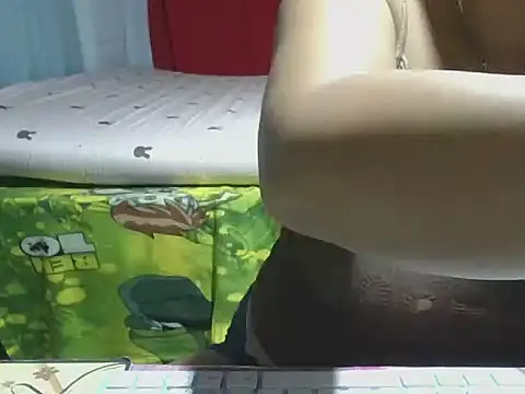 SeksiEstella online show from 11/05/25, 09:18