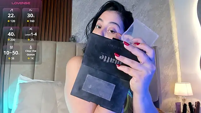  Cris Spicy  online show from 01/12/26, 07:42