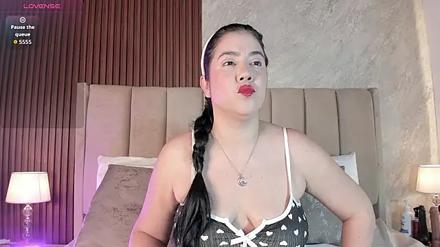  Cris Spicy  online show from 03/18/26, 07:37