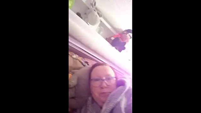 WifeyXRated online show from 12/03/25, 10:58