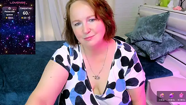 Snapshot of WifeyXRated chatting on 07/03/26, 06:09 WifeyXRated online show from 07/03/26, 06:09