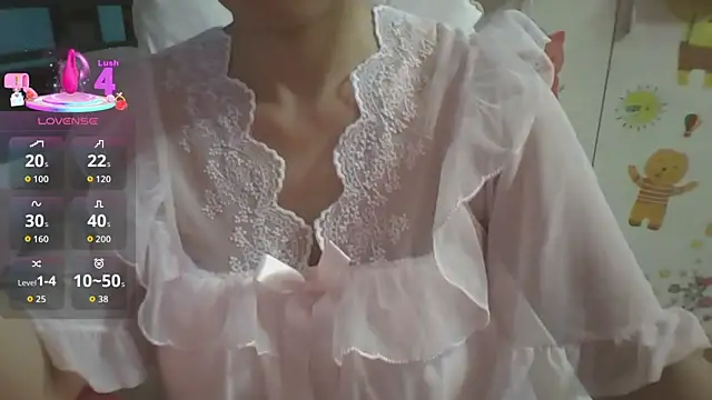 Snapshot of nikohaha2025 chatting on 11/01/25, 08:52 nikohaha2025 online show from 11/01/25, 08:52