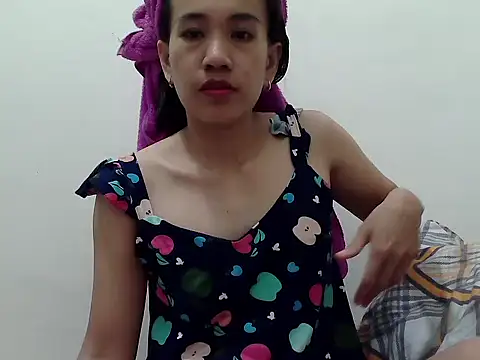 Ursexychixxx 4u online show from 02/23/26, 07:20