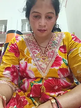Snapshot of Chhaya_hot chatting on 06/07/26, 01:22 Chhaya hot online show from 06/07/26, 01:22